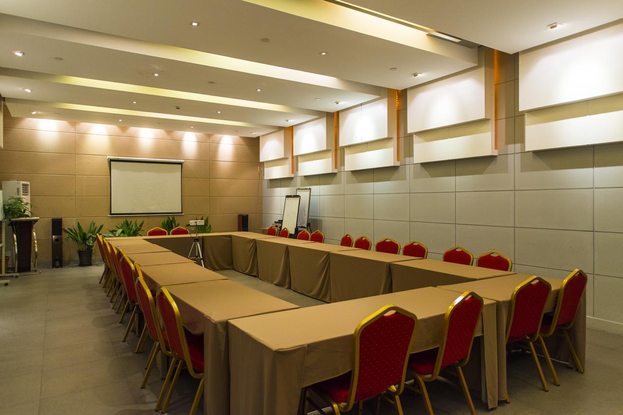 Jinjiang Inn Select Shanghai Nanxiang Minzhu Street Jiading Exterior photo