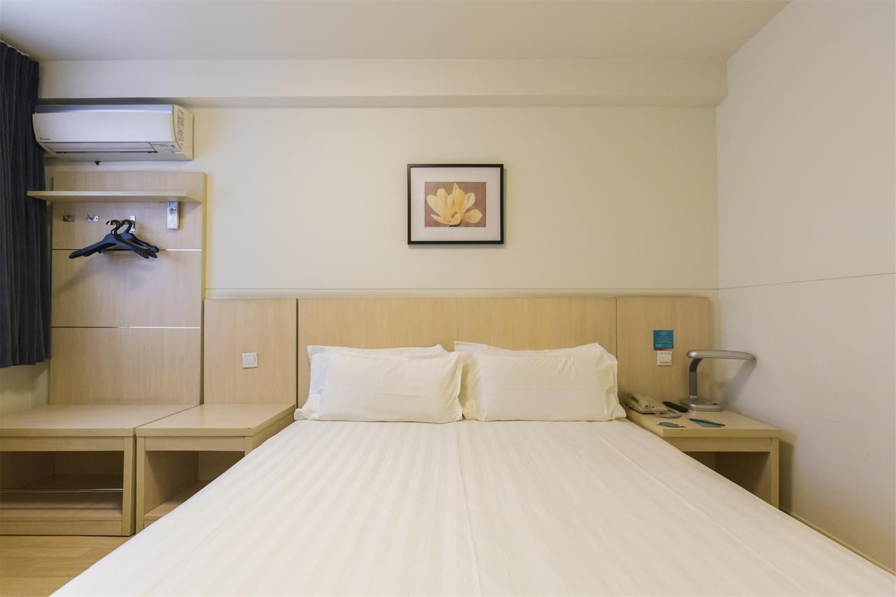 Jinjiang Inn Select Shanghai Nanxiang Minzhu Street Jiading Exterior photo
